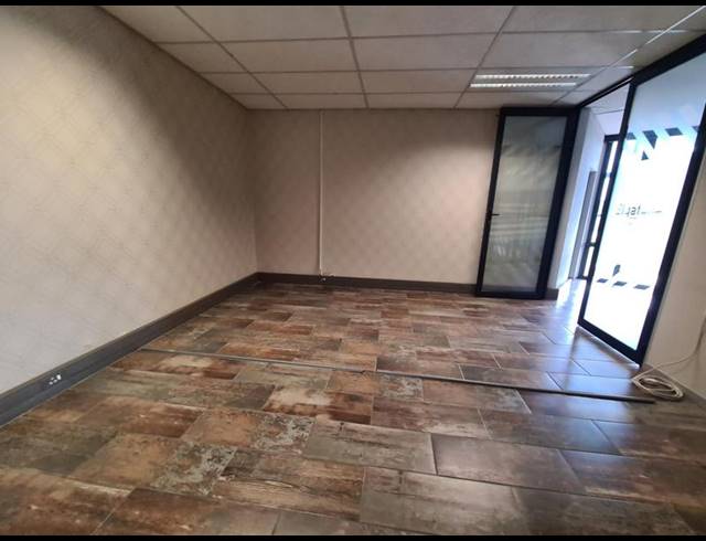 OFFICE PROPERTY TO RENT IN MENLYN